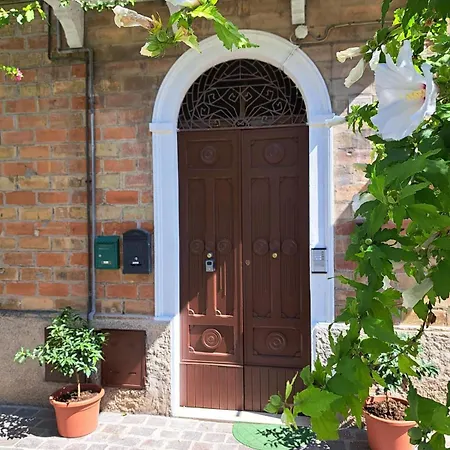 Cinque Torri Gasthuis Osimo